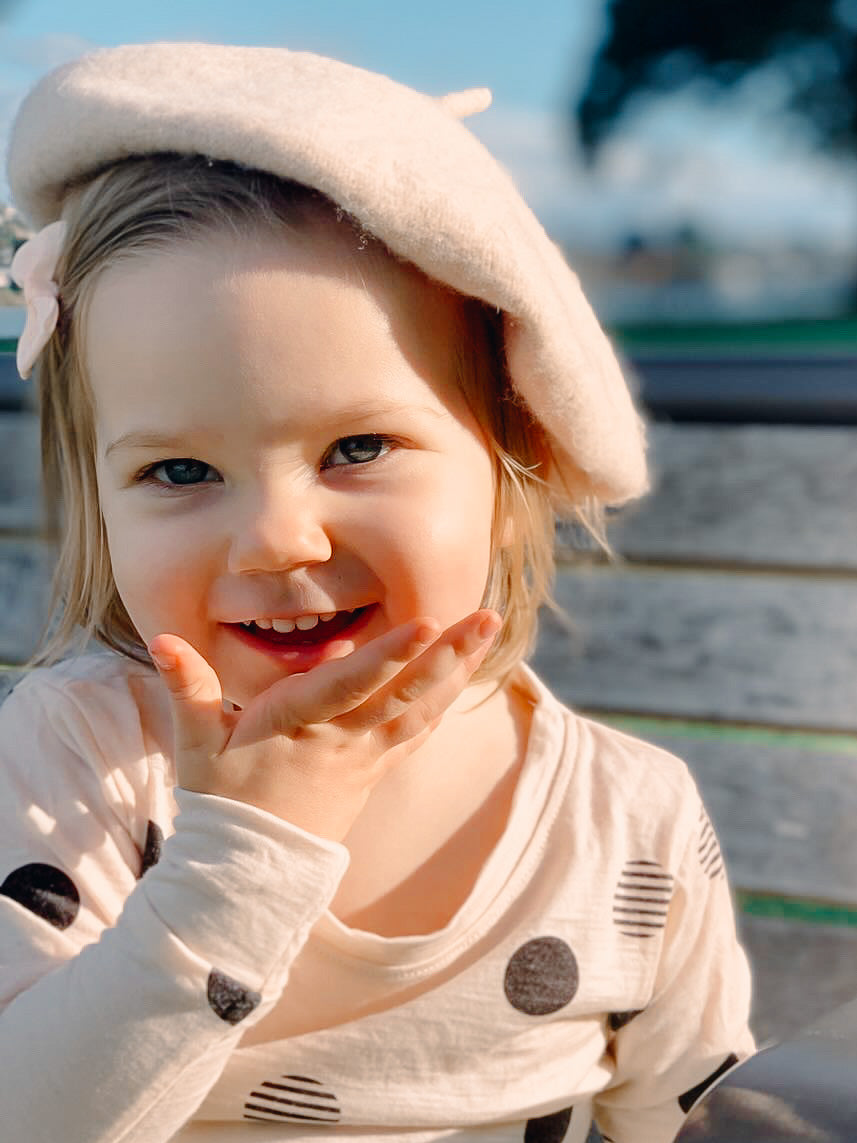 7 yo little girl Close up shot of beautiful 7-year old blonde little girl of ...